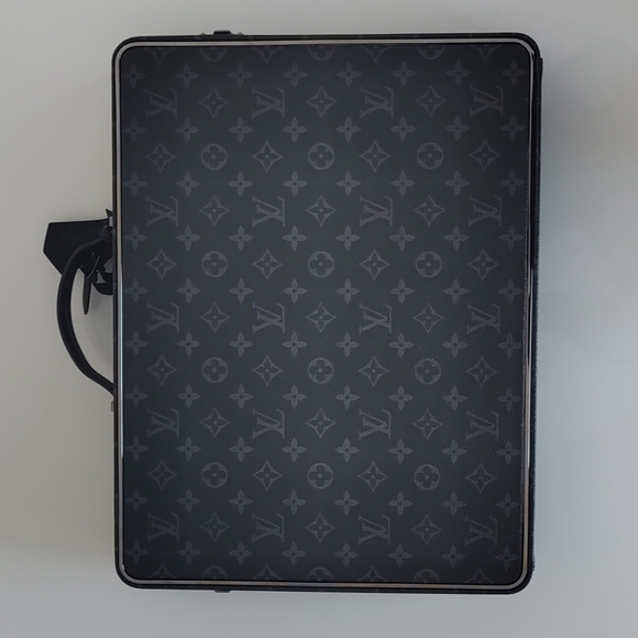 LOUIS VUITTON Limited Edition THE Briefcase Monogram Eclipse - Picture 3 of 16